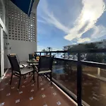 Skol 208A First Line Beach West Facing Duplex Apa